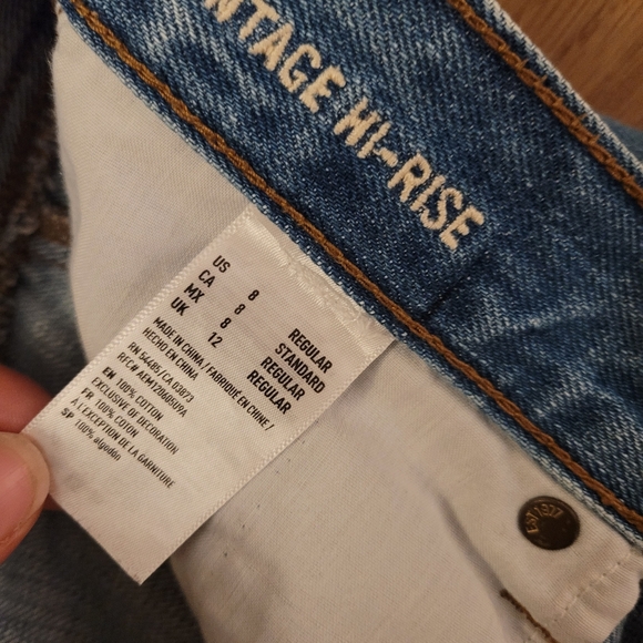 American Eagle 2 tone raw hem jeans - Picture 8 of 13